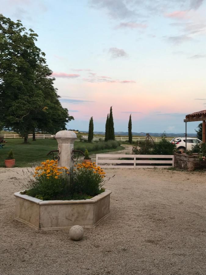Residence La Salamandre Kamers Rabastens Экстерьер фото
